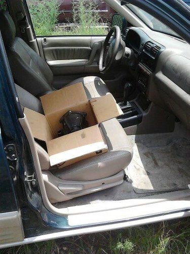 2002 Honda Passport not running bad transmission, image 2