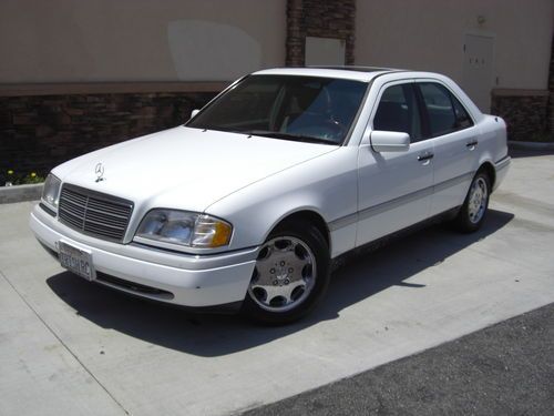 1996 mercedes-benz c220 base sedan 4-door 2.2l 4 cylinder, cold a/c, runs good