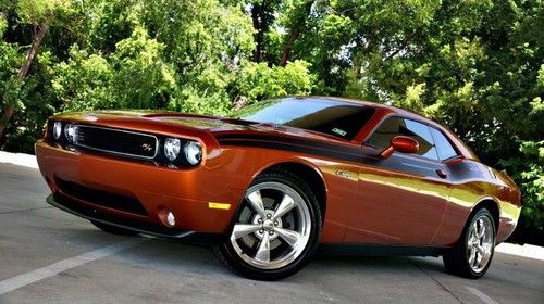 2011 dodge challenger r/t classic sunroof heated seats remote start sat.radio