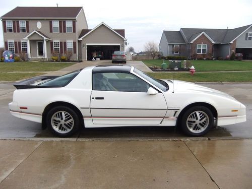 1985 pontiac trans am 77,000 miles