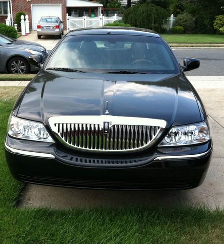 2009 lincoln town car signature limited sedan 4-door 4.6l