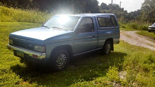 1989 nissan pickup d21 5 speed manual gas saver custom raised cap no reserve