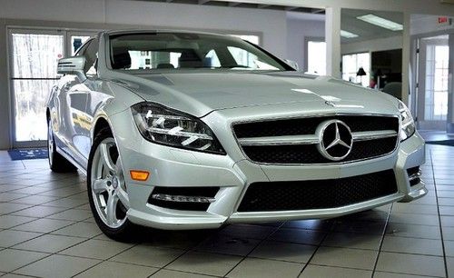 Cls550 rwd premium keyless go rear camera sat ipod pristine