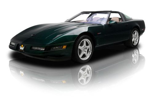 5,494 actual mile corvette zr-1 lt5 v8 6 speed