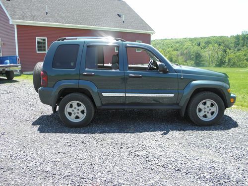 2005 jeep liberty limited sport utility 4-door 2.8l