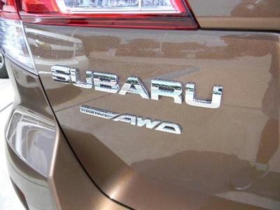NO RESERVE 2012 SUBURU OUTBACK SUPER CLEAN 1-OWNER IMMACULATE CONDITION, image 7