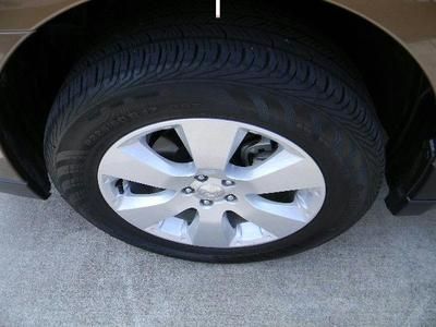 NO RESERVE 2012 SUBURU OUTBACK SUPER CLEAN 1-OWNER IMMACULATE CONDITION, image 8