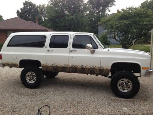 1991 lifted chevrolet suburban custom camo off road 4 inch lift chevy truck 4x4