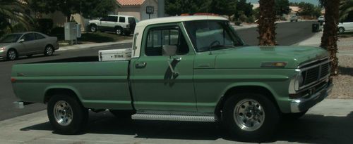 1970 ford f250 camper special 429ci  4bbl automatic  a/c,p/s p/b  5th wheel ball