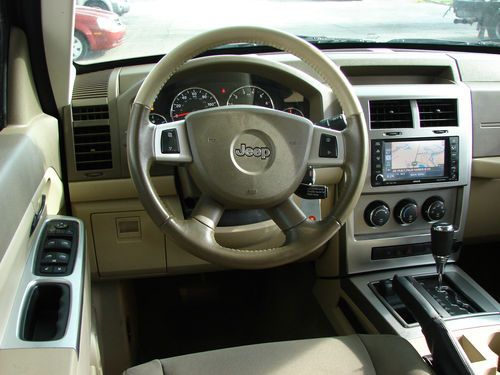 LIMITED! 4x4 SkySlider! Navigation! Clean CARFAX! SIRIUS! Keyless! 48k Miles! A+, image 4