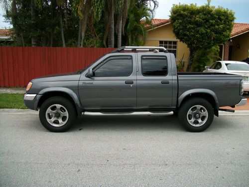 2000 nissan frontier se crew cab pickup 4-door 3.3l