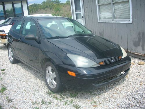 Purchase Used 2003 Ford Focus Zx3 Hatchback 3 Door 20l In Morehead