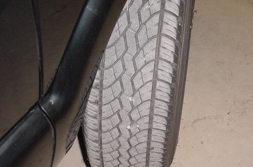 Chevrolet S-10 4X4 Extended cab Third door Great condition Newer tires, image 9