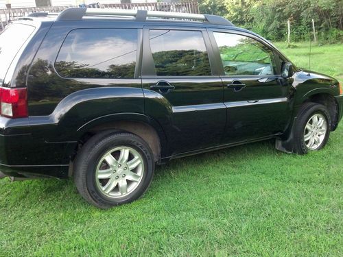 2011 black mitsubishi endeavor 3.8l v6 mpi awd