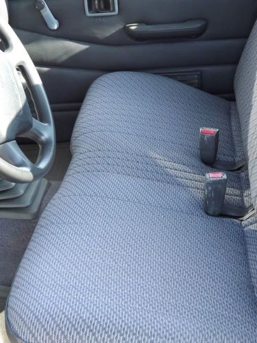1997 Nissan Truck, image 10