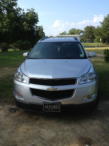 2011 chevrolet traverse lt sport utility 4-door 3.6l