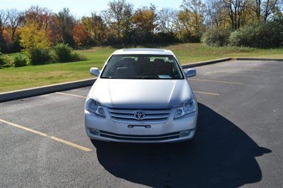 2007 toyota avalon limited sunroof leather nice