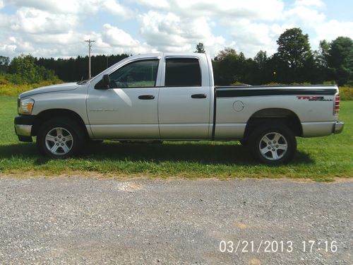 2006 dodhe ram 1500 4x4 crew cab brand new motor all rebuilt