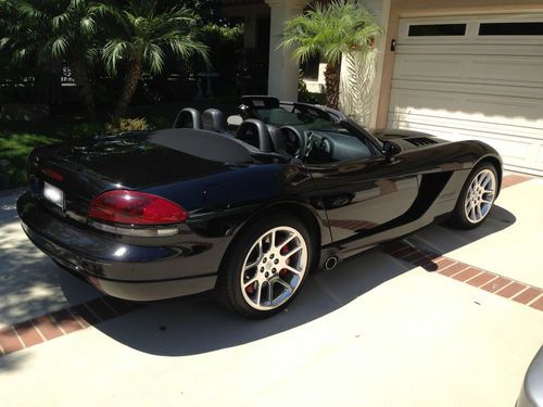 Dodge : viper r/t-10 convertible 2003 black 2-door 11k mi