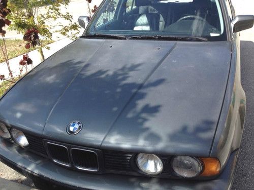 1989 bmw 525i base sedan 4-door 2.5l