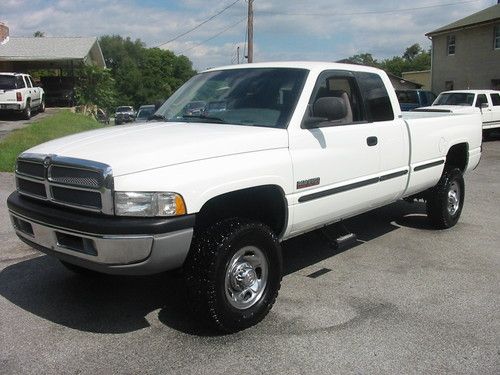 Purchase used 98 Dodge Ram 4WD 2500 SLT Quad Cummins 12 valve Diesel
