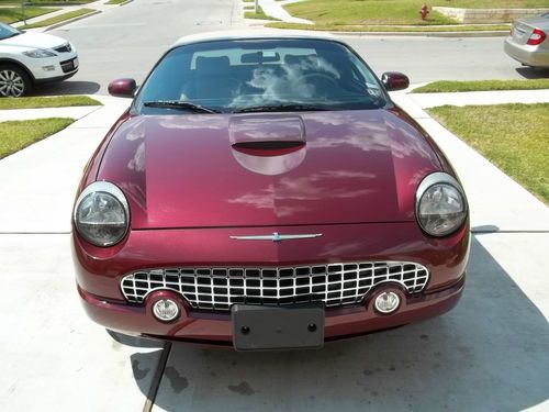 2004 ford thunderbird base convertible 2-door 3.9l