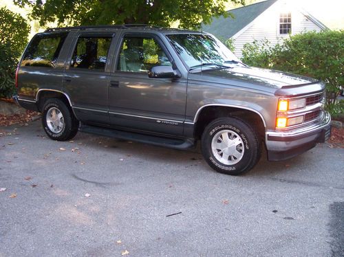 1999 chevrolet tahoe lt sport utility 4-door 5.7l