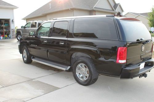 2005 Cadillac Escalade ESV 4x4 Looks and drives awesome, US $12,750.00, image 2