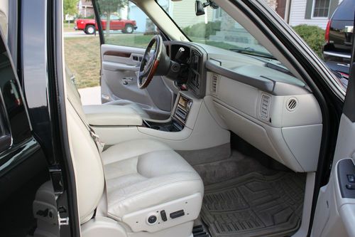 2005 Cadillac Escalade ESV 4x4 Looks and drives awesome, US $12,750.00, image 9
