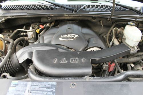 2005 Cadillac Escalade ESV 4x4 Looks and drives awesome, US $12,750.00, image 17