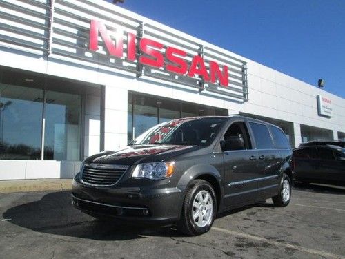 2012 chrysler town &amp; country 4dr wgn touring