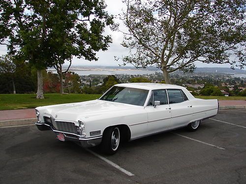 1968 cadillac fleetwood brougham sedan 4-door 7.7l