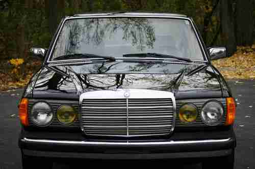 1982 MERCEDES-BENZ 300D TURBO DIESEL, STUNNING ORIGINAL CAR, US $13,499.00, image 9