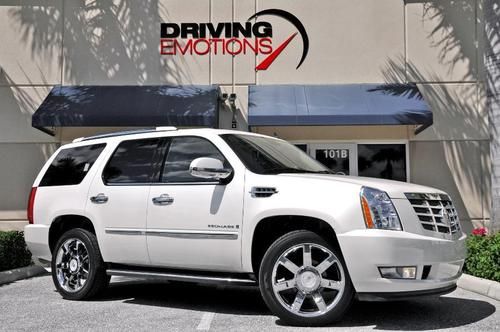 2009 cadillac escalade! awd! white/tan! nav!! loaded!!!