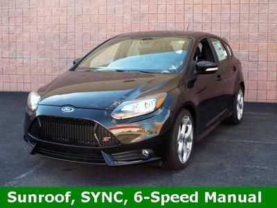 St new manual hatchback 2.0l turbo ecoboost bluetooth sync    a-plan special!!!