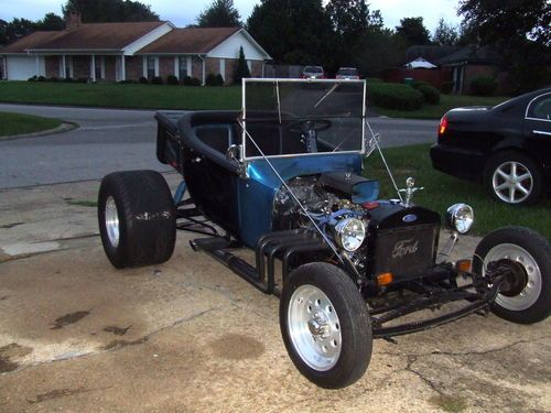 1927 ford t bucket 289 about 300hp 18.5 x 31 x15 tires no reserve