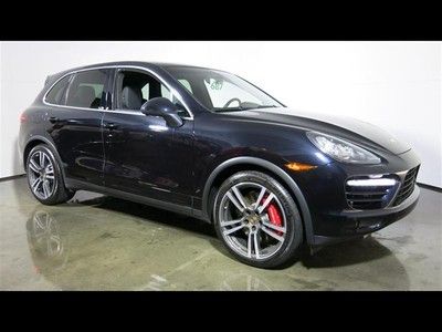 2012 porsche cayenne turbo