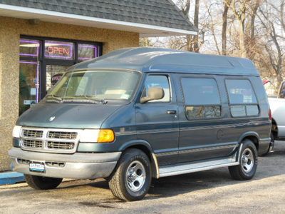 Van commuter travel cruiser only 78k miles traveling 8 passenger tv bed awesome