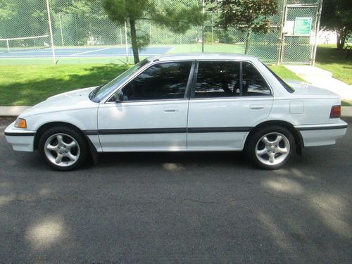 1990 honda civic lx sedan 4-door 1.5l