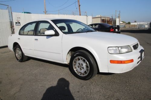 1996 nissan maxima  automatic transmission 6 cylinder no reserve