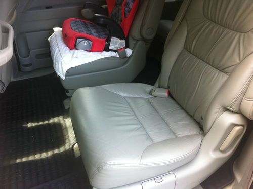 2007 Honda Odyssey EX-L Mini Passenger Van 4-Door 3.5L, image 5