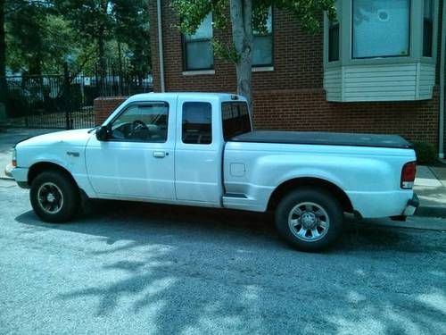 2000 ford ranger xlt extended cab pickup 4-door 4.0l, runs great, some body work