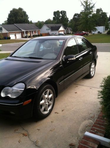 Wow !!! 2004 mercedes-benz c240 4matic sedan 4-door 2.6l