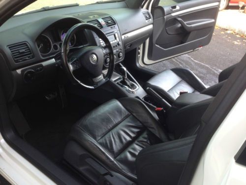 2008 Volkswagen R32 Base Hatchback 2-Door 3.2l.. clean, needs nothing!!, US $13,000.00, image 2