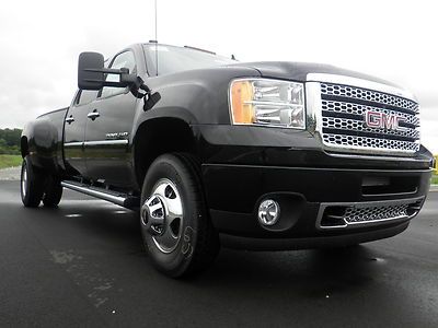 Crew cab dually long box 4x4 denali black navigation heated seats duramax 6.6