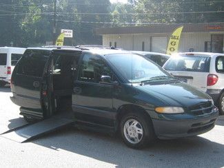 1998 green se handicap wheelchair mobility!