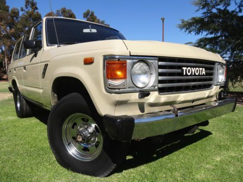 Toyota land cruiser fj60 ( one owner )