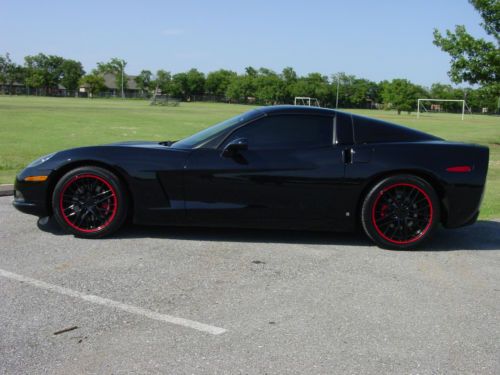 2009 Chevrolet Corvette Base Coupe 2-Door 6.2L, image 2