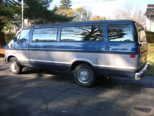 1993 dodge 3500 15 passenger(no extra rear seats) ram van 103k inspected!