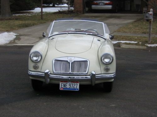 1960 mg mga base 1.6l